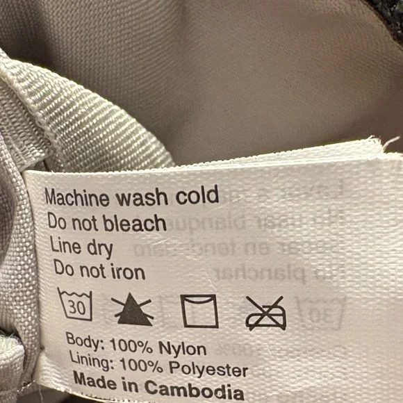 Baggallini Black Crossbody Bag - Picture 10 of 11